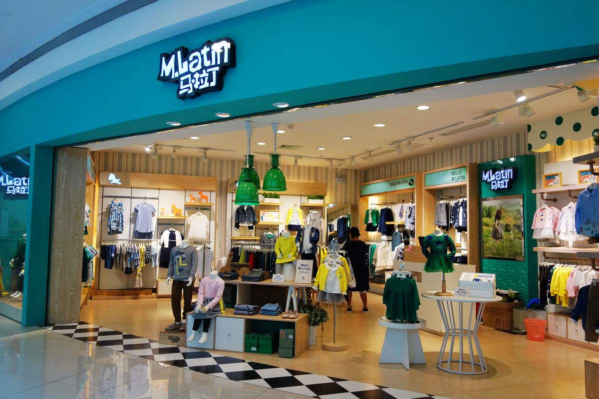 重庆服装店装修之童装店装修