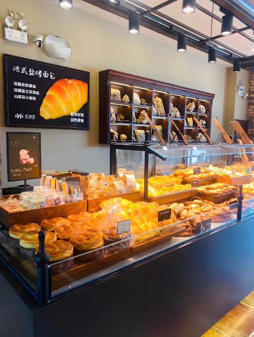 重庆烘焙店装修：裱花间装修全攻略