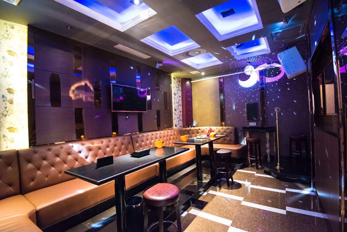 谈一谈重庆ktv装修设计可以采取的理念