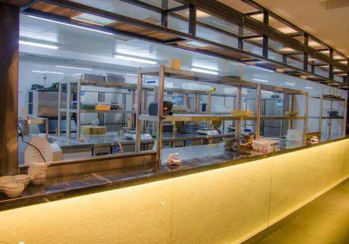 火锅店厨房怎么装修